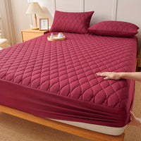 Luxury Soft Comfort Waterproof Mattress Protector - Fitted Quilted Pad with Hypoallergenic Polyurethane Filling, 100% Polyester Cover, Machine Washable, Breathable, Allergy Protection for Bedroom and Hotel - Single, Double Si