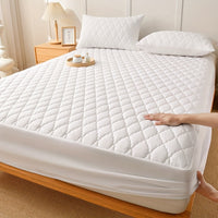 Luxury Soft Comfort Waterproof Mattress Protector - Fitted Quilted Pad with Hypoallergenic Polyurethane Filling, 100% Polyester Cover, Machine Washable, Breathable, Allergy Protection for Bedroom and Hotel - Single, Double Si