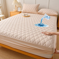 Luxury Soft Comfort Waterproof Mattress Protector - Fitted Quilted Pad with Hypoallergenic Polyurethane Filling, 100% Polyester Cover, Machine Washable, Breathable, Allergy Protection for Bedroom and Hotel - Single, Double Si