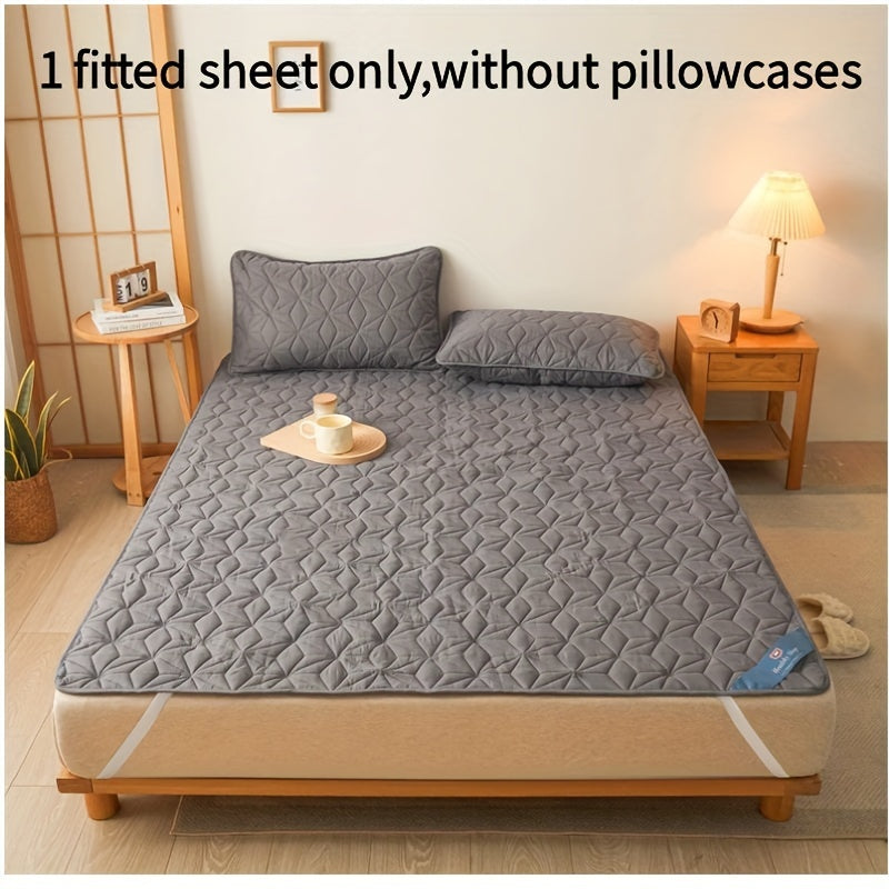 Ultra-Soft Waterproof Mattress Protector - Non-Slip, Comfortable Polyester, Ideal for Home, Hotel, Apartment, Dorm - Machine Washable, White (Pillowcase Not Included)