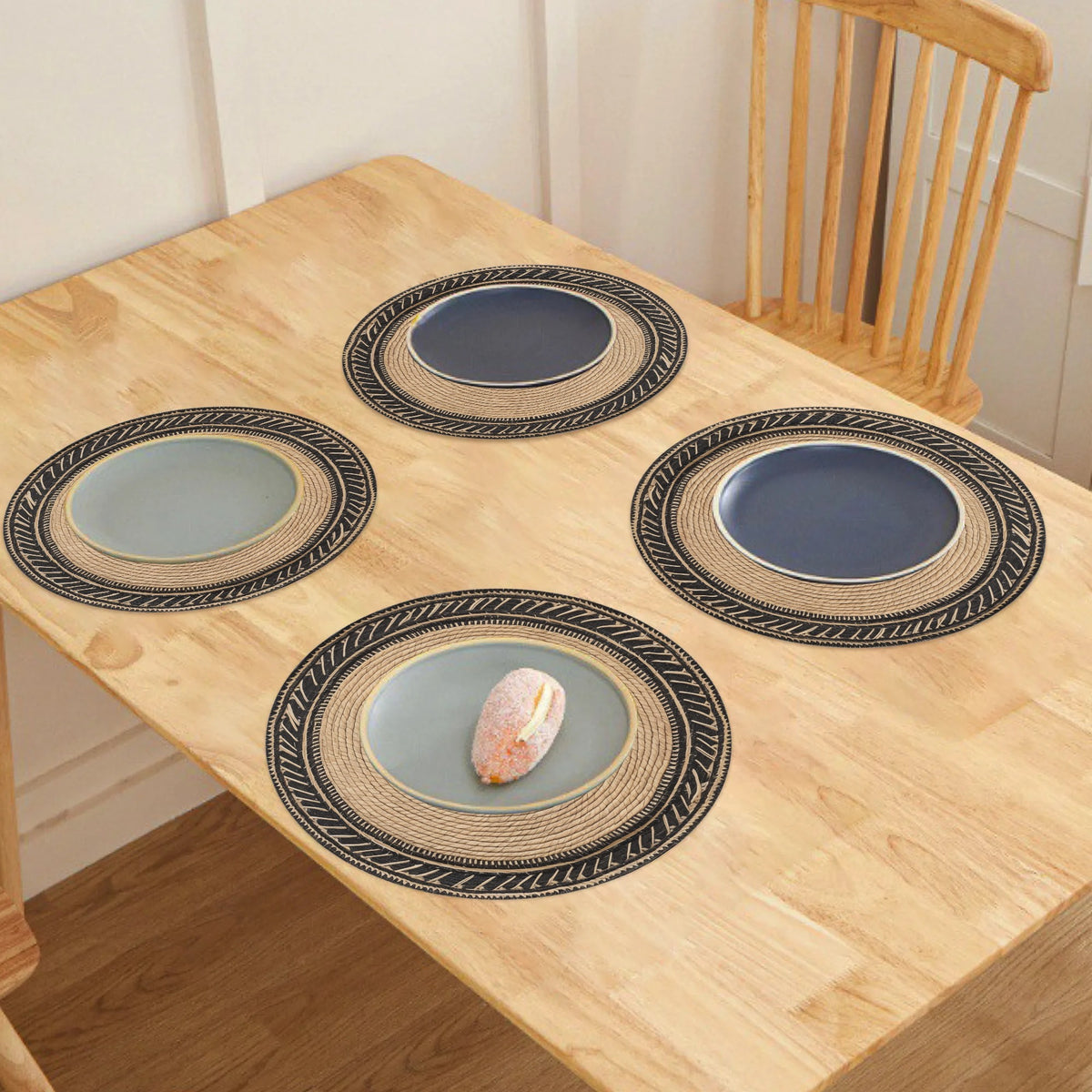 4-Pack Vintage Golden Round Placemats, 38.1cm Polyester Non-Slip Washable Table Mats for Home, Kitchen, Banquet, Party Dining Decor