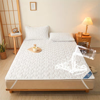 Ultra-Soft Waterproof Mattress Protector - Non-Slip, Comfortable Polyester, Ideal for Home, Hotel, Apartment, Dorm - Machine Washable, White (Pillowcase Not Included)