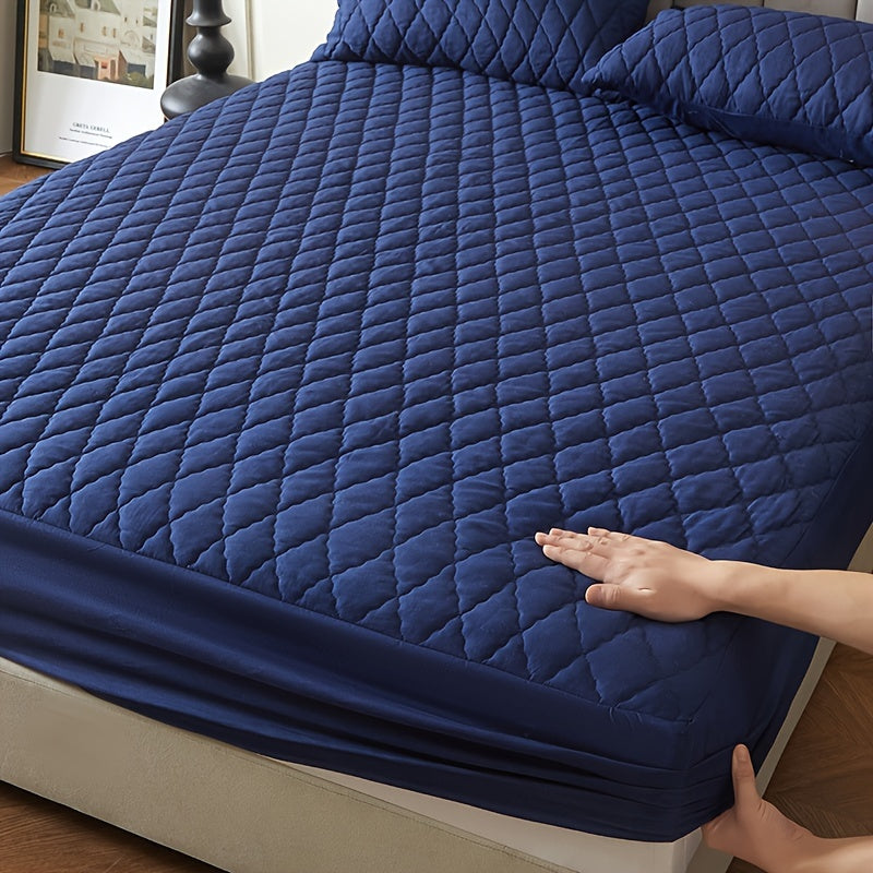 1pc Layered Solid Color Waterproof Mattress Protector (Without Pillowcase And Pillow Insert) Soft And Comfortable Mattress Cover Bedroom Guest Room Bedding Waterproof Mattress Protector Room Bedspread Non-slip All-inclusive P