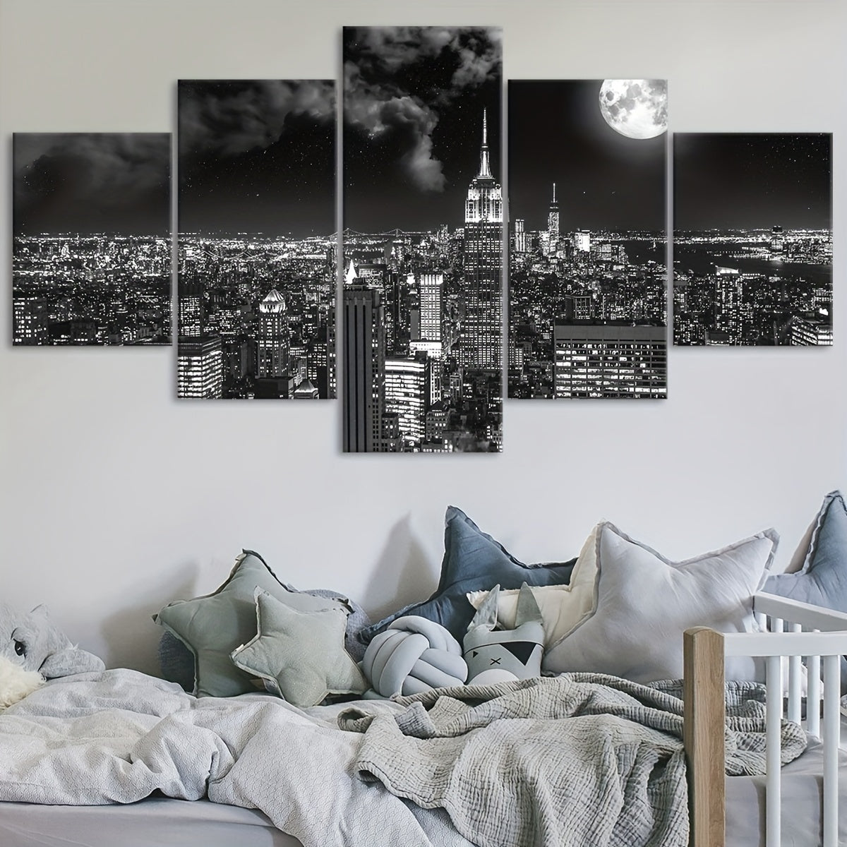 Art Deco Urban Night View Canvas Wall Art Set, Black and White City scape - 5pcs