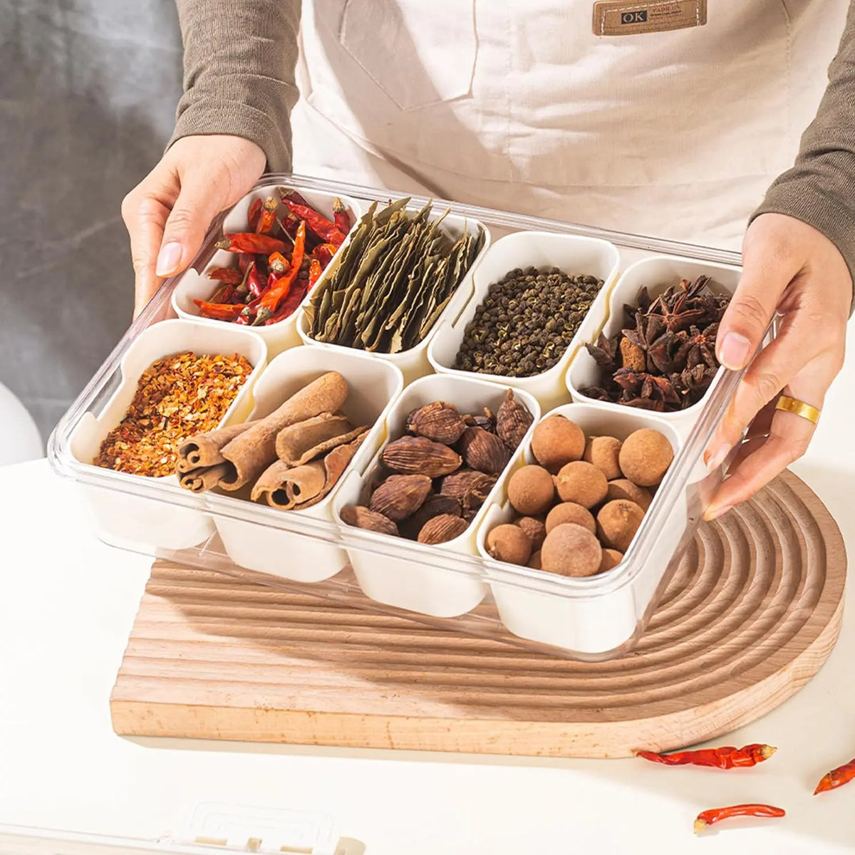Kitchen Seasoning Storage Box Spice Box Integrated Multi Grid Storage Sealed Tank Moisture-Proof Salt Tank Kitchen Supplies 2025