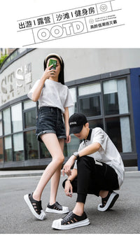 Men sandals outdoors Hole sandals for men Breathable Thick Bottom Unisex Soft EVA Non-slip Women sandals summer 2024 Beach Shoes