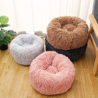 Donut-Shaped Plush Cat Bed, Soft Polyester Fleece, Non-Skid Bottom