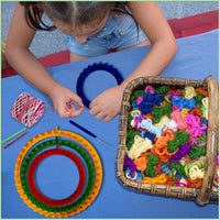 Knitting Loom Kit Set - 4 Circular Looms, 2 Rectangular Looms, 6 Crochet Hooks, 10 Plastic Needles - DIY Weaving Tools for Thick Blankets, Hats, Socks, Scarves - Ideal for Beginners
